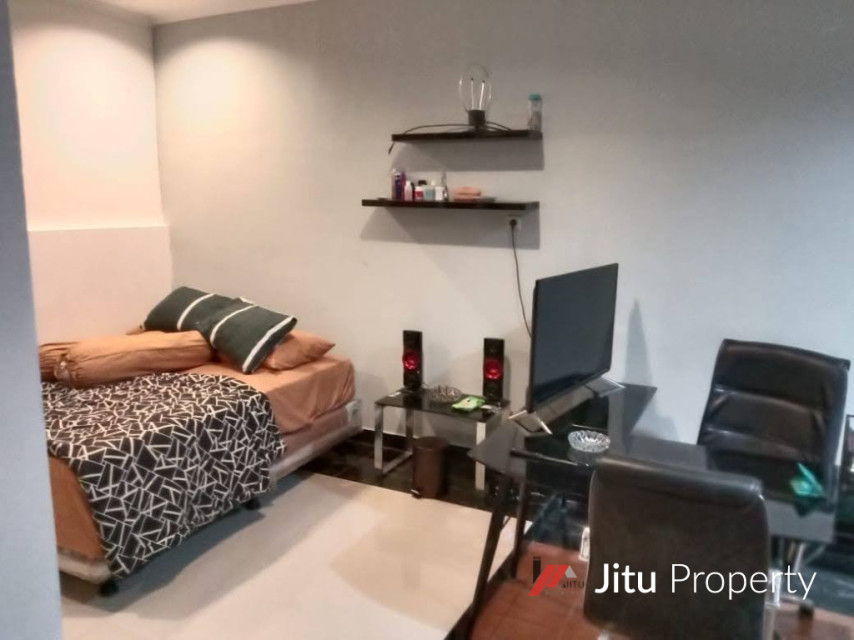 Dijual ruko bekas kantor Radio Dalam Kebayoran baru Jakarta Selatan