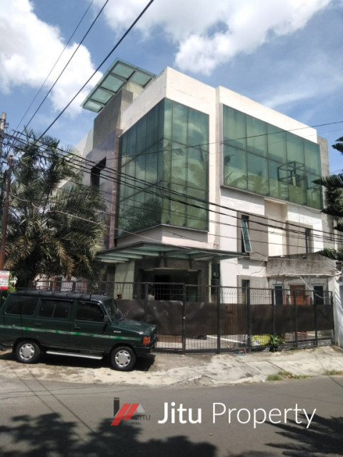 Dijual ruko bekas kantor Radio Dalam Kebayoran baru Jakarta Selatan