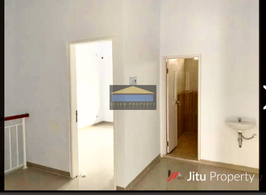 Dijual Rumah Cantik 2 Lantai Full Renov di Raffles Hills Cibubur