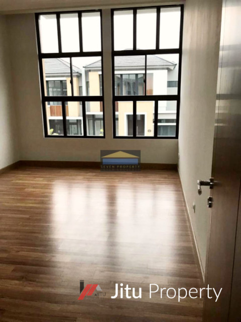 Dijual Rumah Modern Kontemporer Cantik Harga Nego di Kota Wisata