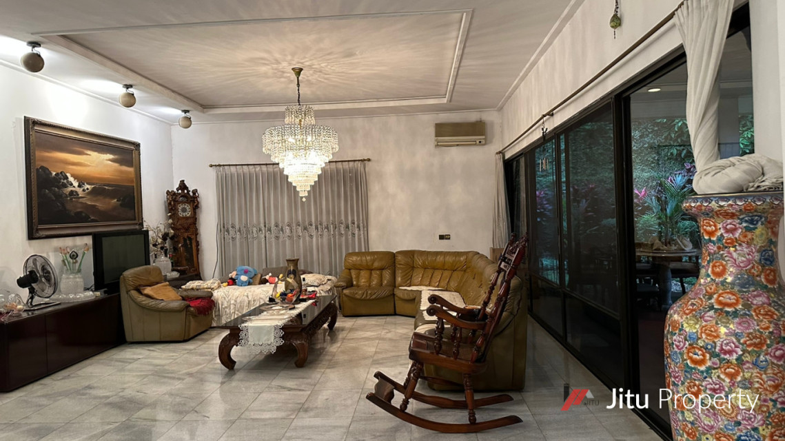 Dijual Rumah Lokasi Permata Hijau Jati Asih Blok C Bekasi Hadap Timur