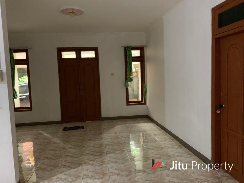 Dijual Rumah 2 Lantai Gubeng Surabaya Siap huni Bisa Jadi Kost kost an
