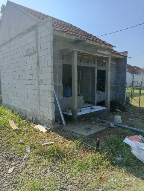 Dijual Rumah Minimalis Di Perumahan Grand Imperium Dawuhan Strategis