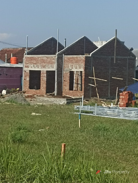 Dijual Rumah Minimalis Di Perumahan Grand Imperium Dawuhan Strategis