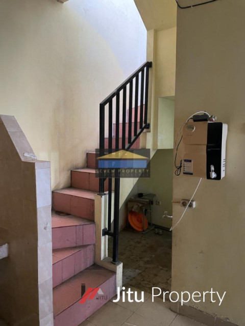 Dijual Rumah Cibubur Country Murah 1 Setengah Lantai 