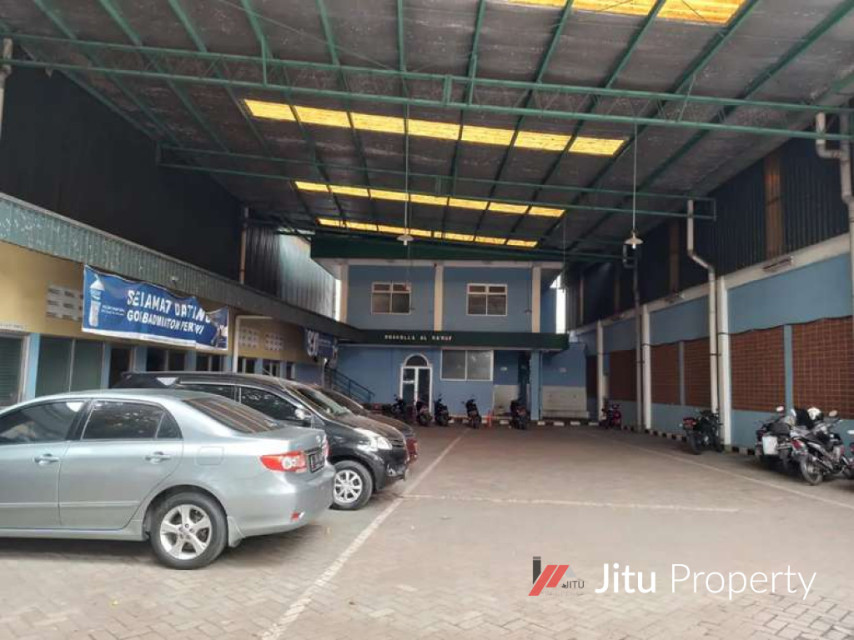 Dijual Gedung/gor Harapan Baru Bekasi Barat Strategis Semi Furnished