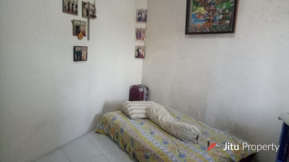 Dijual Rumah Dalam komplek Kalimulya Depok dekat Grand Depok City