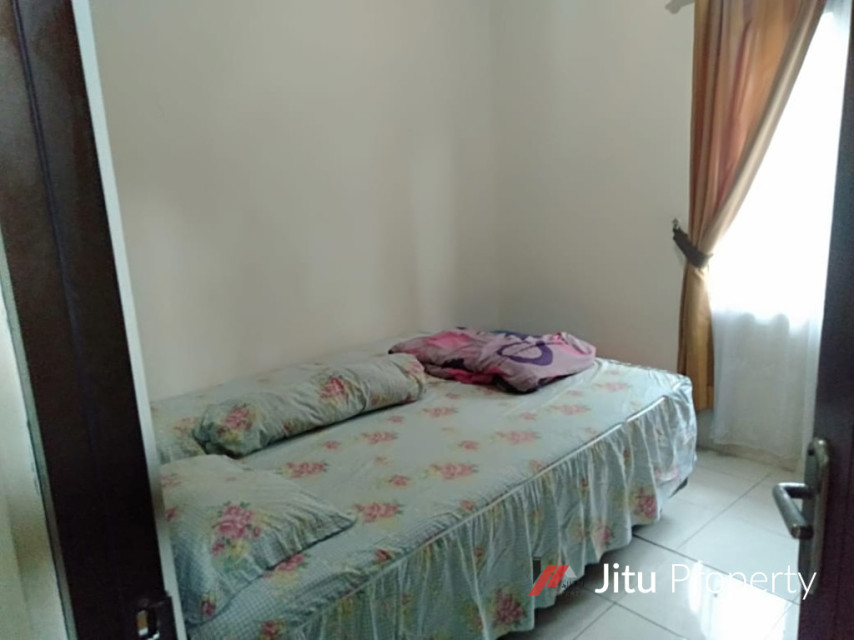 Dijual Rumah Dalam komplek Kalimulya Depok dekat Grand Depok City