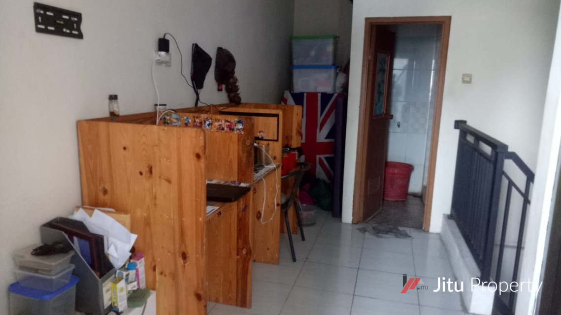 Dijual Rumah Dalam komplek Kalimulya Depok dekat Grand Depok City