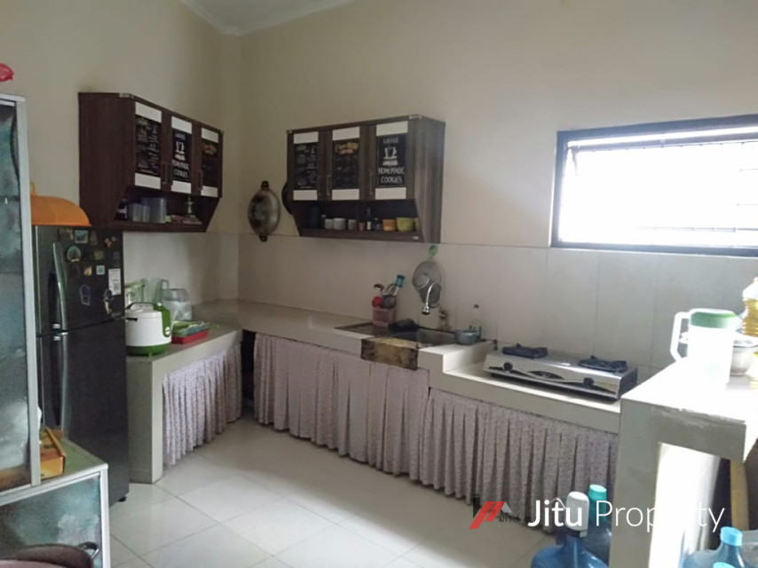 Dijual Rumah Dalam komplek Kalimulya Depok dekat Grand Depok City