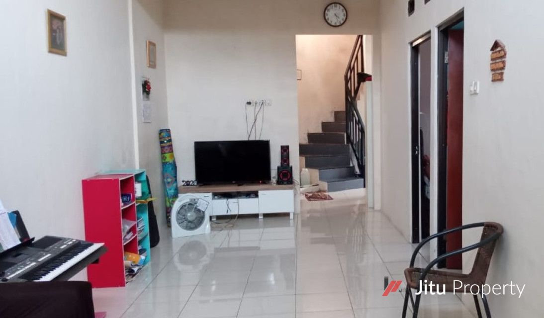 Dijual Rumah Dalam komplek Kalimulya Depok dekat Grand Depok City