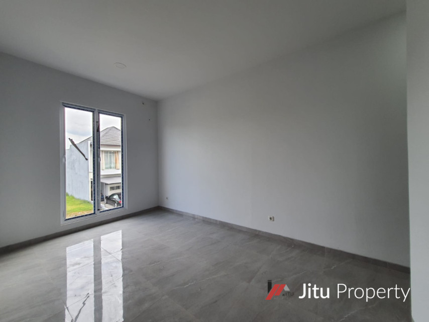 Dijual Rumah baru Minimalis Hook di Graha Natura, Surabaya