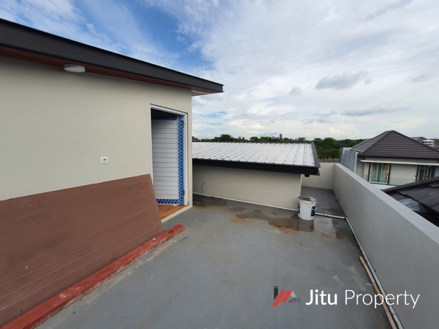 Dijual Rumah baru Minimalis Hook di Graha Natura, Surabaya