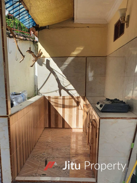 Dijual Rumah Bueleng Bali Dengan Taman Termurah Bekas Orang Asing