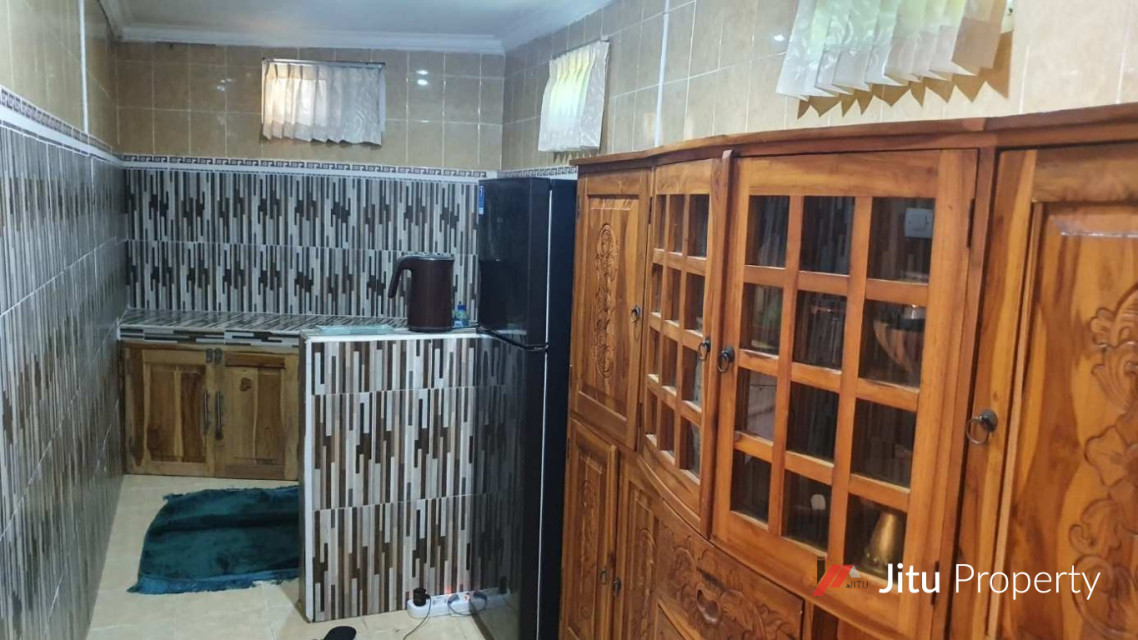 Dijual Rumah Bueleng Bali Dengan Taman Termurah Bekas Orang Asing