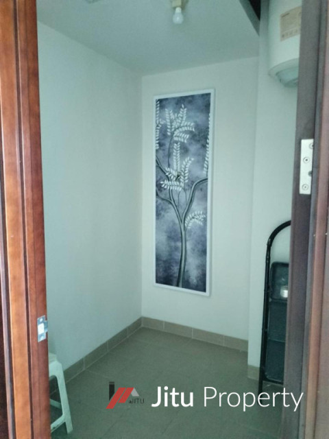 Dijual Unit Apartment Casa Grande Tower Bella Semi Furnished 