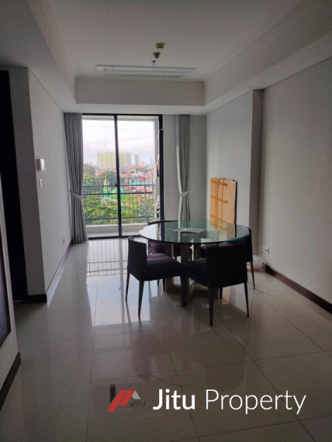 Dijual Unit Apartment Casa Grande Tower Bella Semi Furnished 