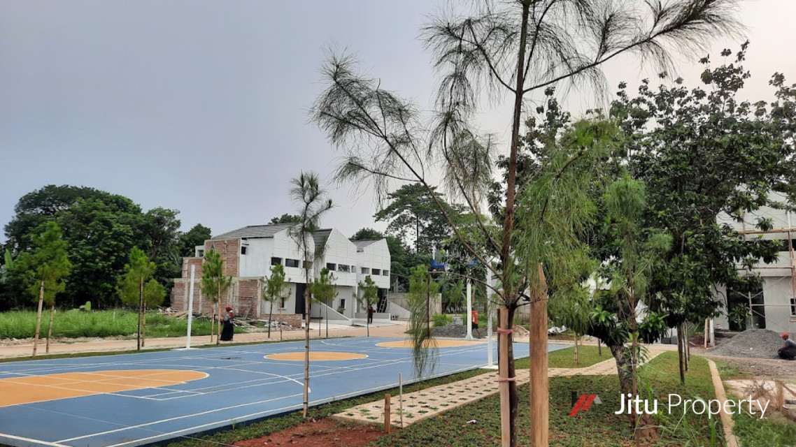 Dijual Rumah Dekat Tol Sekolah Dengan Akses Kendaran Umum, Cimanggis