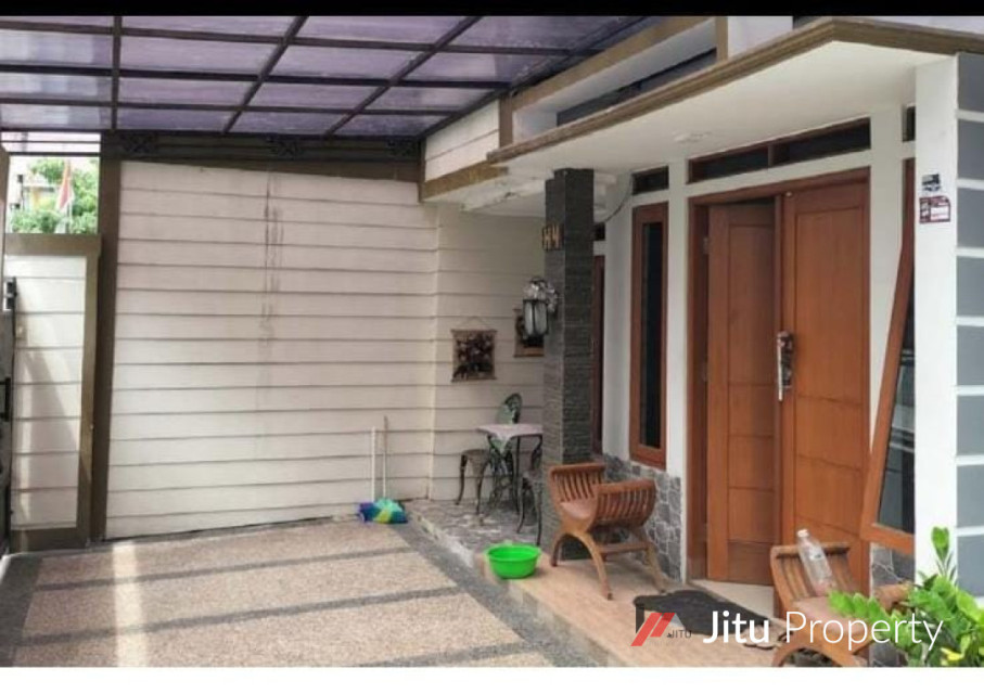 Dijual rumah second kawasan Tebet dekat Pasar PSPT Tebet Timur