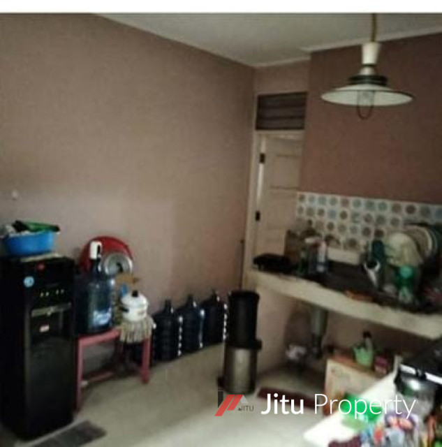 Dijual rumah second kawasan Tebet dekat Pasar PSPT Tebet Timur