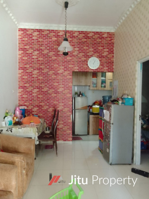 Dijual Cepat Rumah di Mutiara Gading City Cluster Manhattan , Bekasi