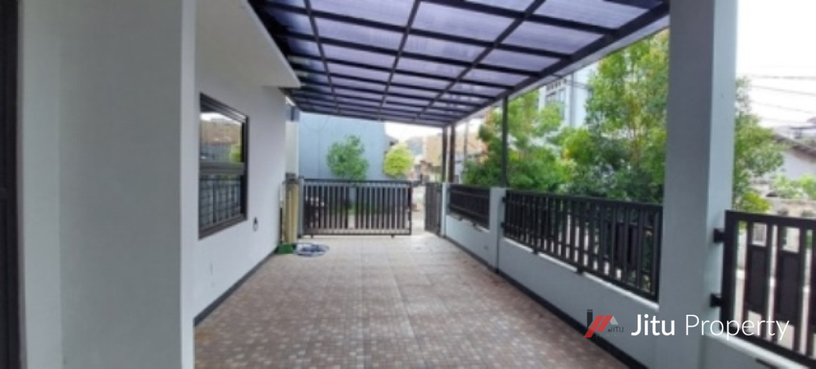 Dijual Rumah Hoek Hommy Bonus Furnish Villa Nusa Indah 3,Bekasi Bogor