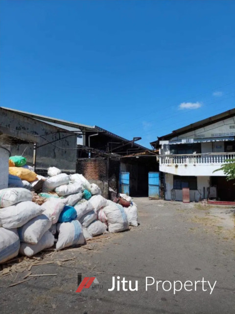Dijual Gudang Kyai Tambak Deres Area Kedung Cowek Surabaya Timur