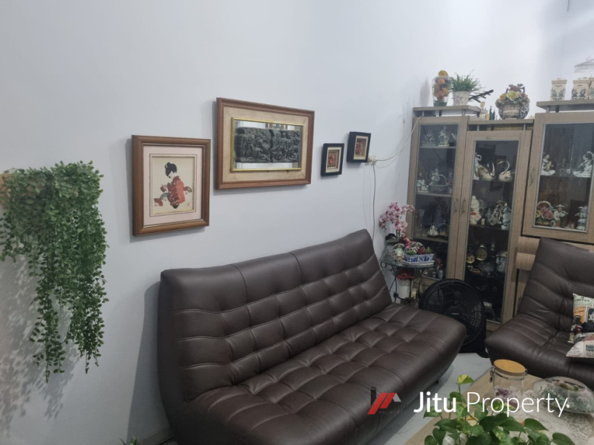 Dijual Cepat Rumah 2 Lantai di Metland Menteng Cakung Jakarta Timur