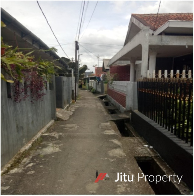 Dijual 3 Kontrakan + 1 Gudang Akses Jalan Kendaraan Lebar Bogor Barat