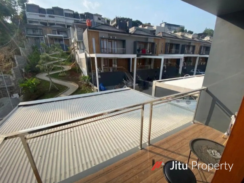 Dijual Rumah Mewah Cluster Bali Garden City Bandung Semi Furnished