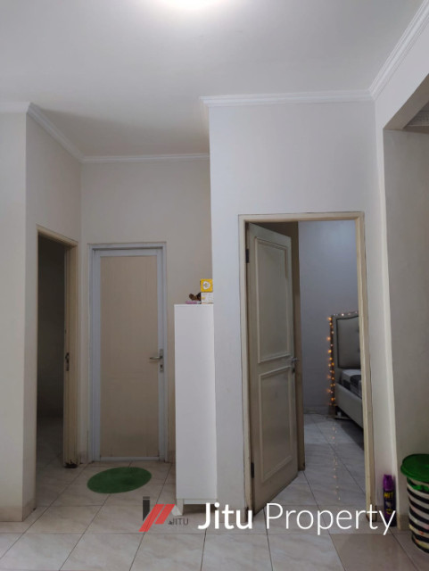 Rumah nyaman dan cantik siap huni di Metland Cakung Jakarta Timur