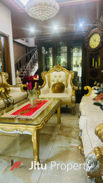 Dijual rumah asri di Metland Menteng Cakung Jakarta Timur