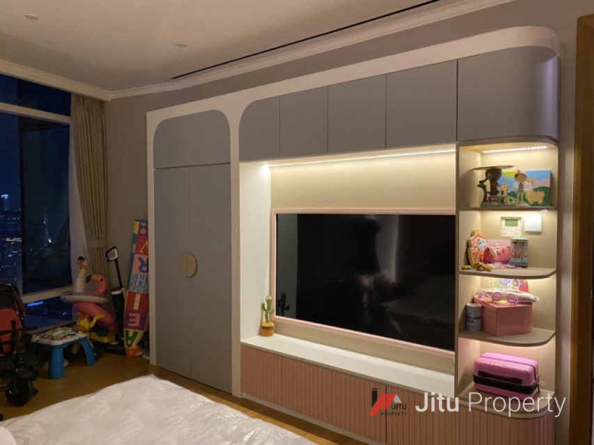 Dijual Unit Apartment Mewah Renovated Kempinski Depan HI Pusat