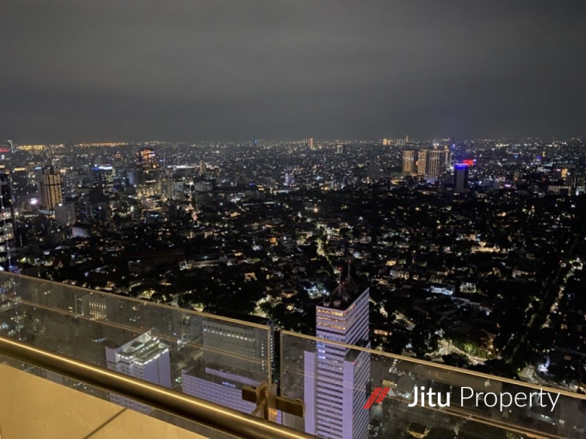 Disewakan Unit Apartment Mewah Renovated Kempinski Depan HI Pusat