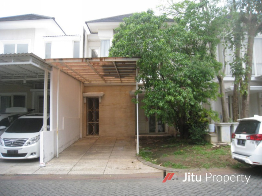 Disewakan Rumah Minimalis Siap Huni di Pakuwon, The Mansion, Surabaya.