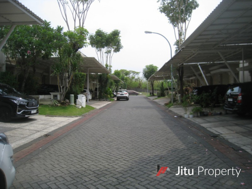 Disewakan Rumah Minimalis Siap Huni di Pakuwon, The Mansion, Surabaya.