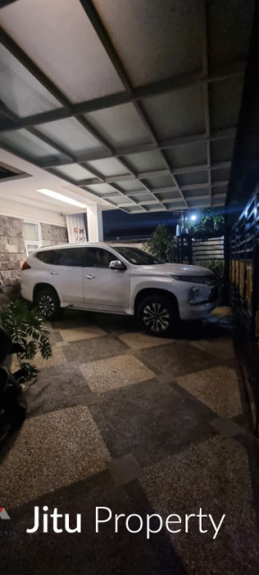 Rumah 3Lt Rooftop View Gunung Dan Kota Bandung di Cihanjuang