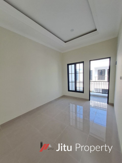 Rumah 2 Lantai Cluster Mewah di kawasan Ramai Dekat Stasiun Depok