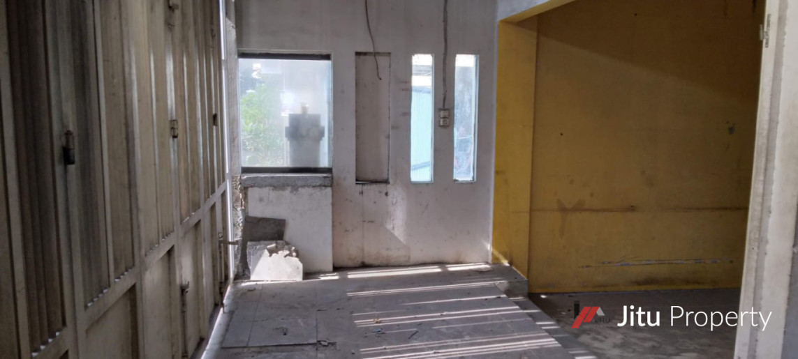 Dijual Rumah Bisa Untuk Usaha dan Tinggal di Arcamanik Bandung