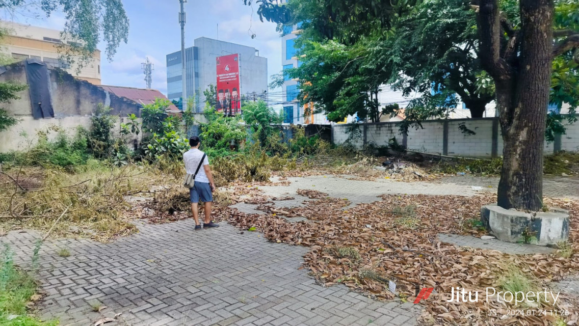 Disewakan Tanah di Ciputat Raya 2.290 m2 Kebayoran Lama Komersil