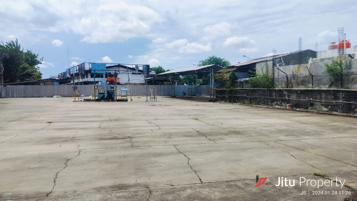 Disewakan Tanah di Ciputat Raya 2.290 m2 Kebayoran Lama Komersil