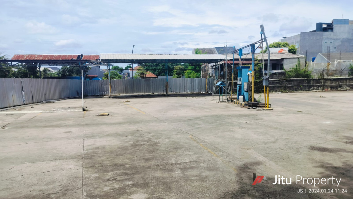 Disewakan Tanah di Ciputat Raya 2.290 m2 Kebayoran Lama Komersil