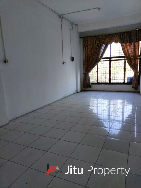 Ruko Jl Karet Strategis Komersial Area Bisnis Surabaya Timur