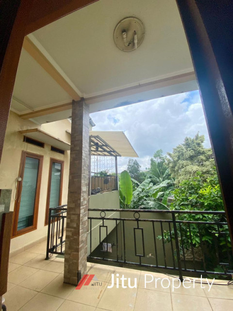 Dijual Rumah Nyaman & Strategis Daerah Gandul Cinere Depok