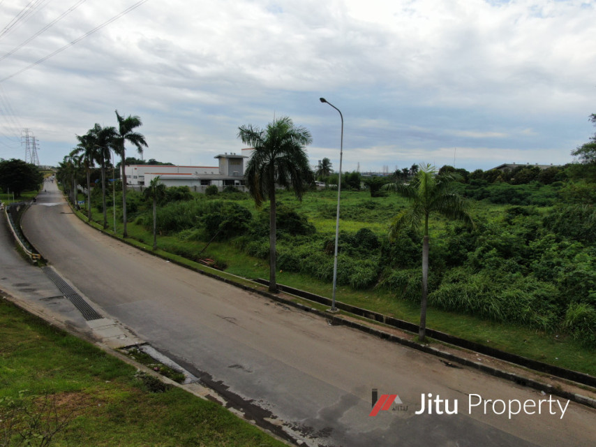 Dijual Murah Tanah di Delta Silicon Cikarang 1.4 Ha Cocok Untuk Gudang