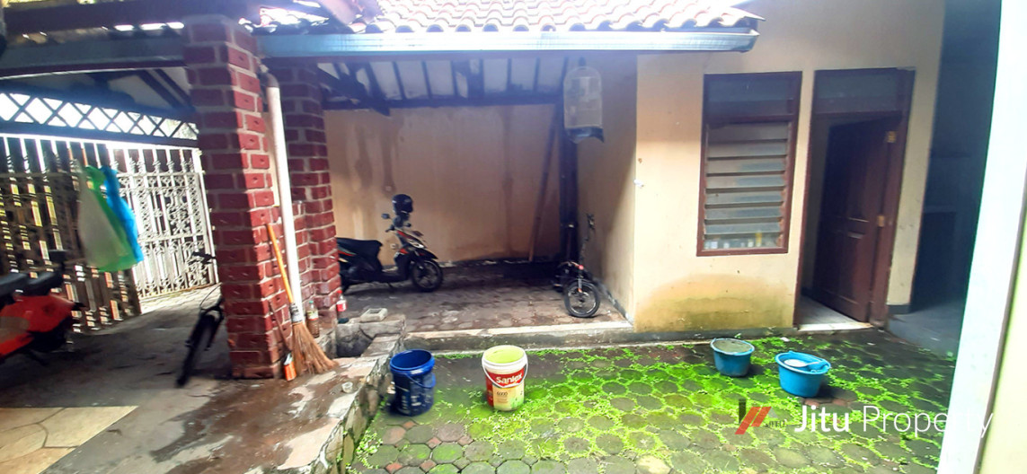 Dijual Rumah Dan Kost-Kostan Di Tubagus Ismail Dago Bandung