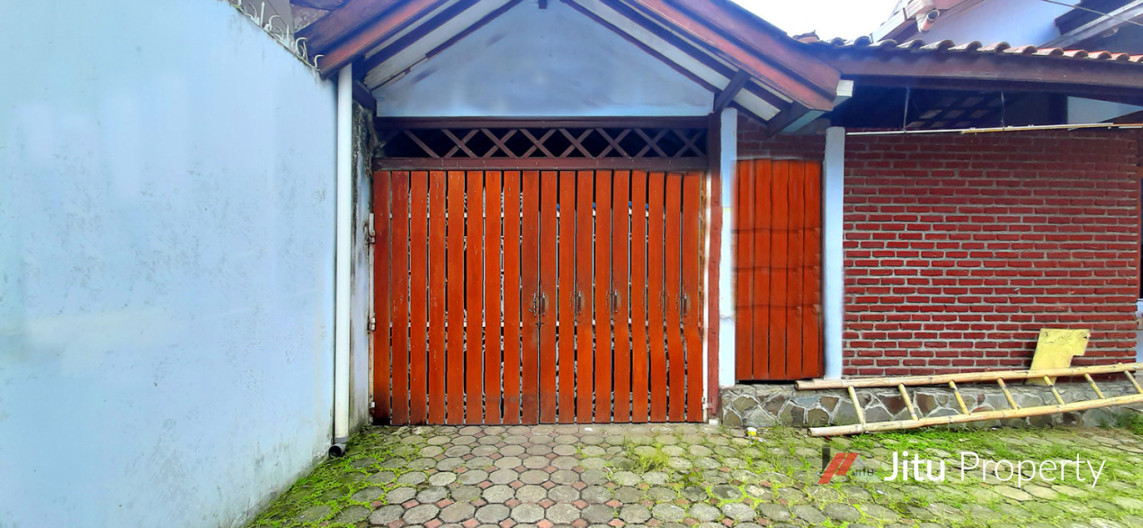 Dijual Rumah Dan Kost-Kostan Di Tubagus Ismail Dago Bandung