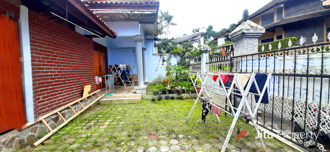 Dijual Rumah Dan Kost-Kostan Di Tubagus Ismail Dago Bandung