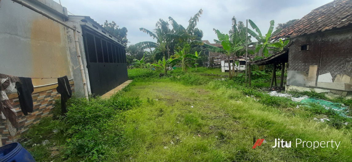 Dijual Rumah Hitung Tanah Di Jalan Margacinta Kota Bandung