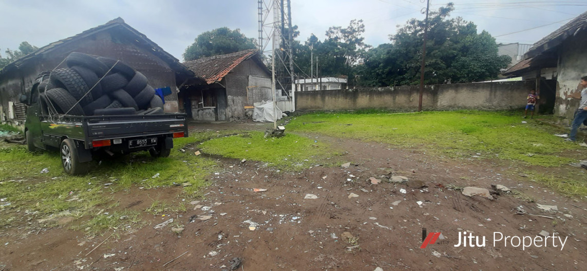 Dijual Rumah Hitung Tanah Di Jalan Margacinta Kota Bandung